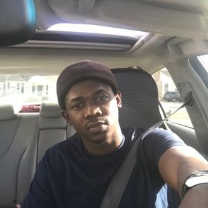 Meet your Posher, Abayomi